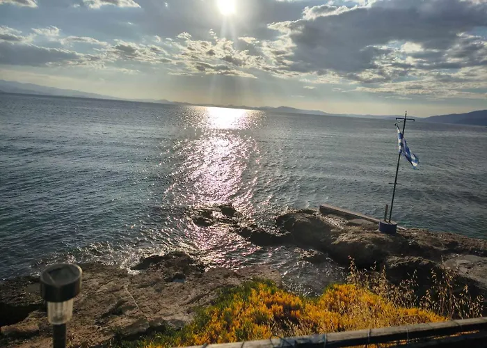 Sotirias House Case de vacanță