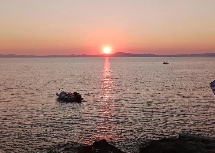 別荘 Sotirias House *